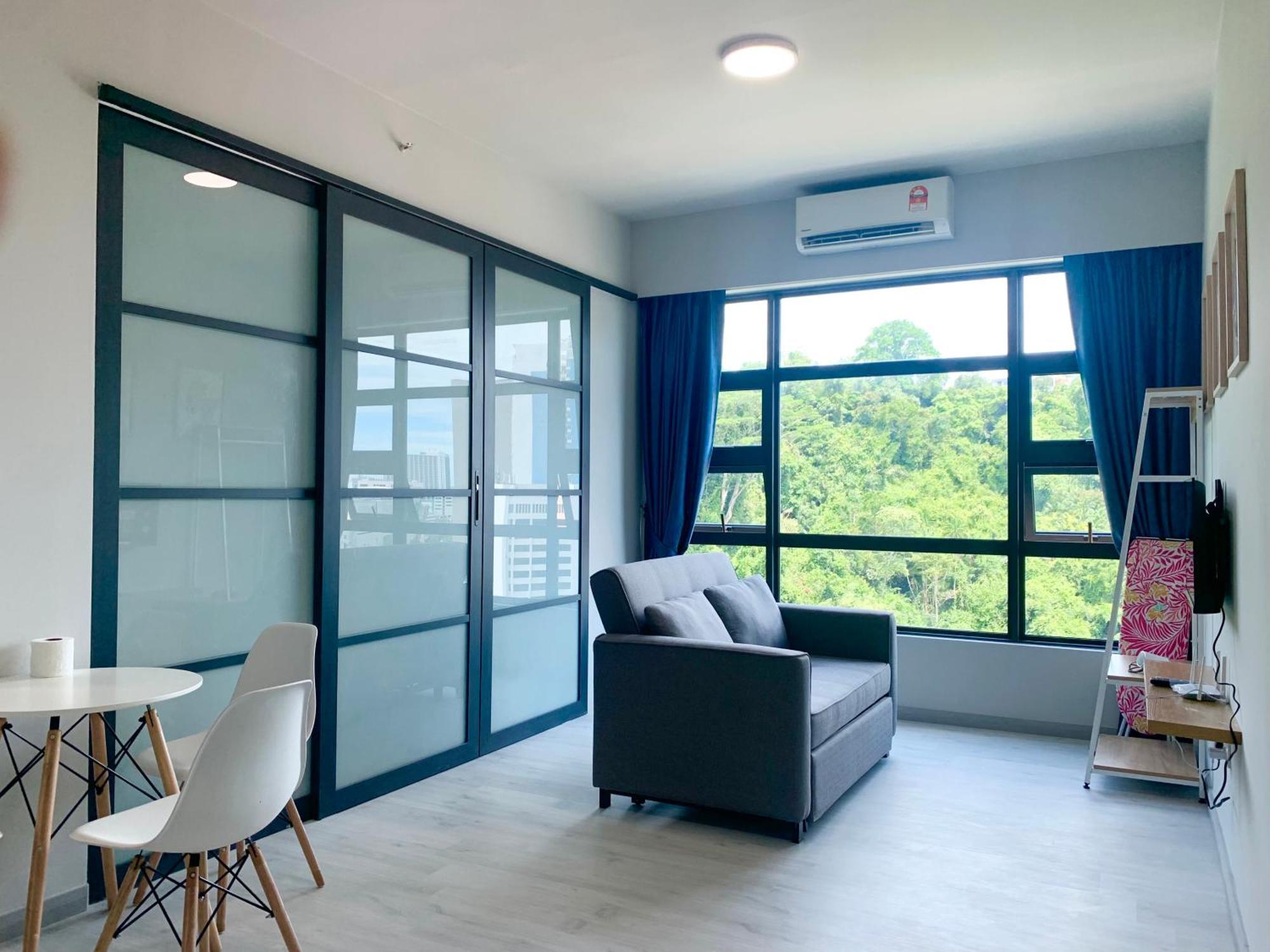 Sunset Seaview Vacation Condos @ Jesselton Quay Kota Kinabalu Room photo