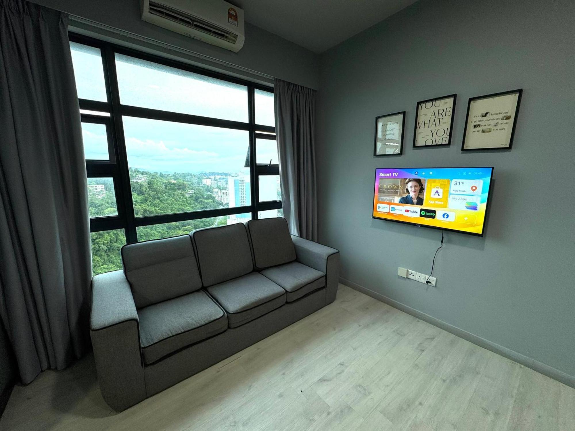 Sunset Seaview Vacation Condos @ Jesselton Quay Kota Kinabalu Exterior photo